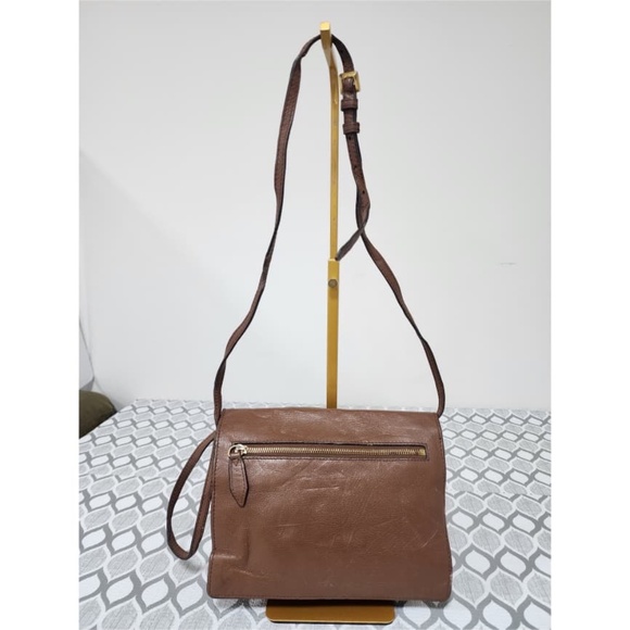 Authentic BURBERRYDerby Calfskin House Check Small Macken Crossbody Bag Beige/Br - Picture 4 of 16